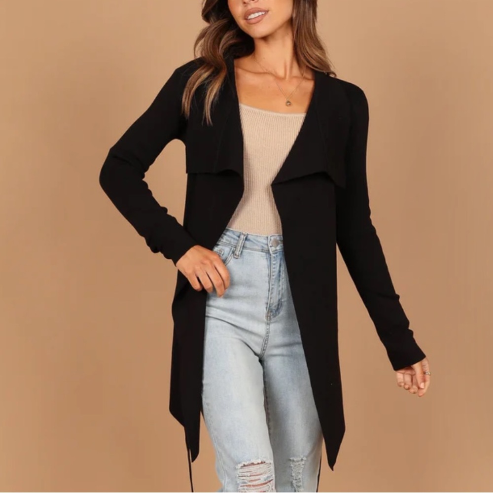 NWOT Petal & Pup Zimmer Cardigan